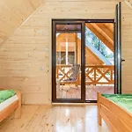 2 Bedroom Stunning In Pobierowo