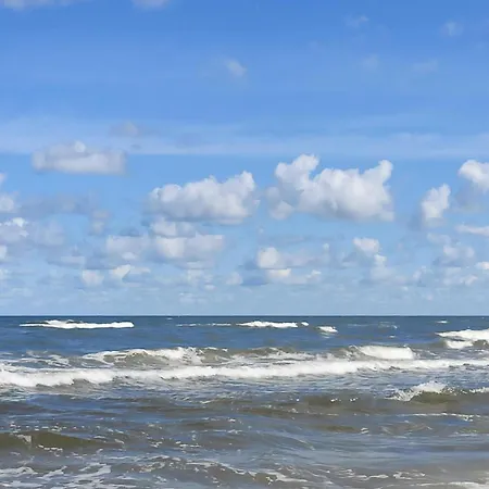 2 Bedroom Stunning In * Pobierowo