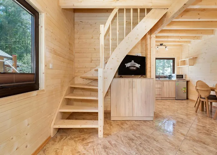 2 Bedroom Stunning In *